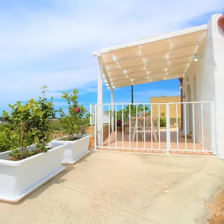 Climatizzata Con Piscina E Patio Panoramico